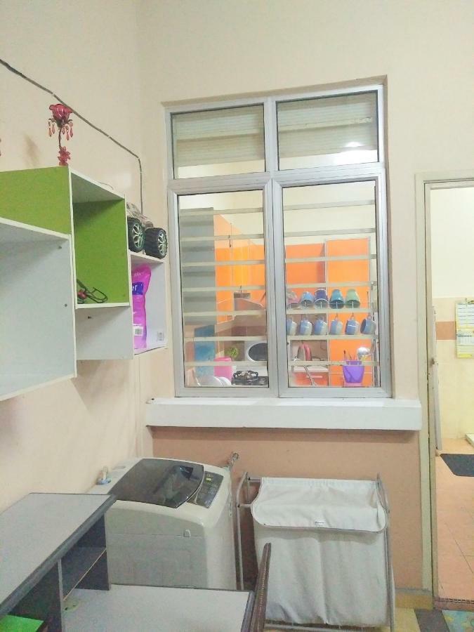 E&A Homestay Klia/ Sepang/ Nilai Exteriér fotografie
