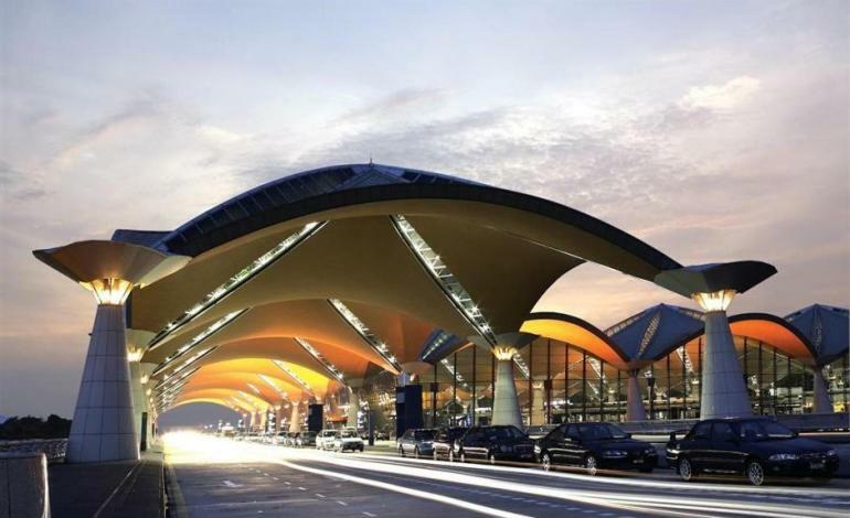 E&A Homestay Klia/ Sepang/ Nilai Exteriér fotografie